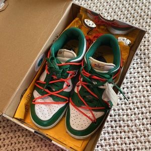 Off white x Nike pine green dunks